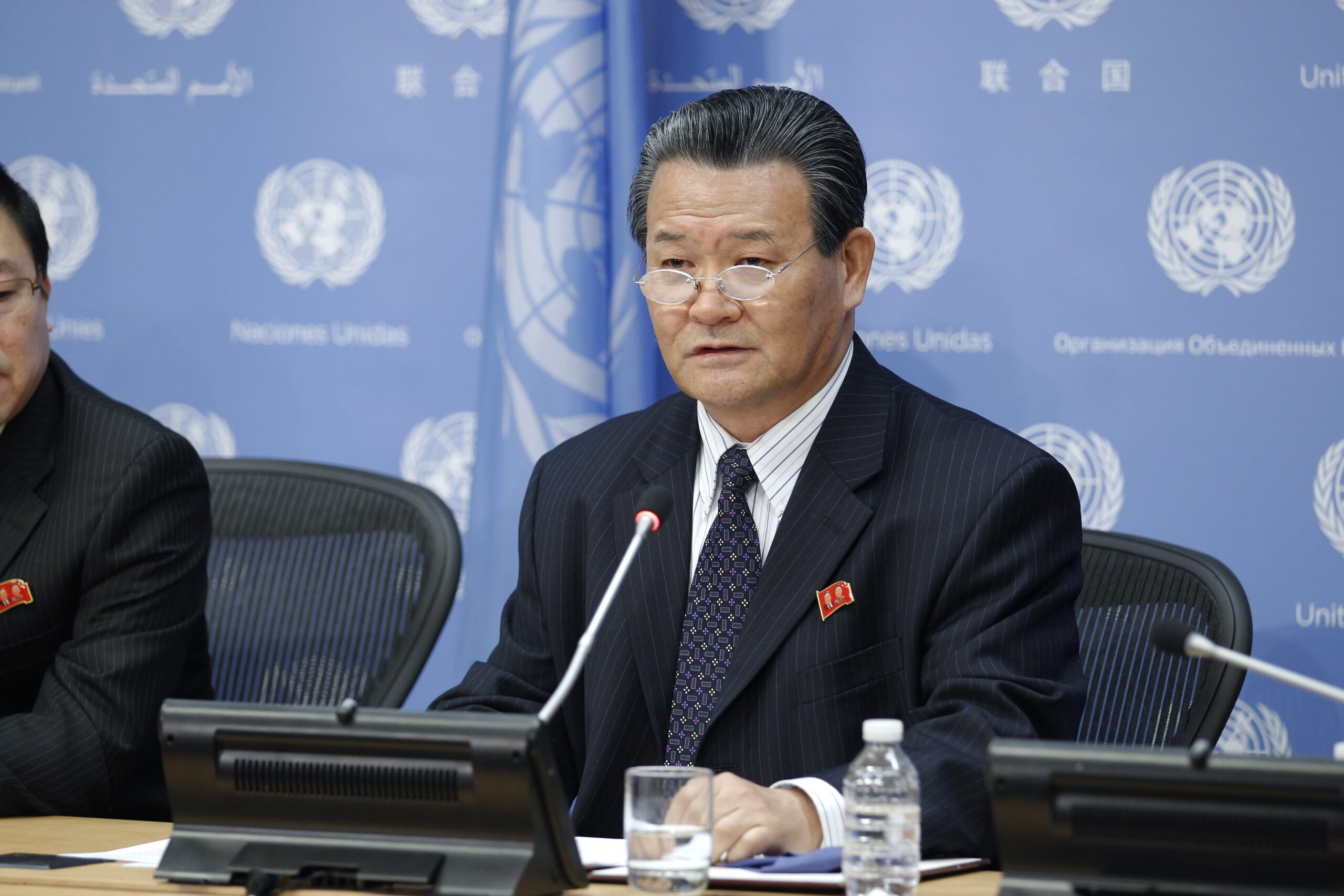 DPRK UN ambassador takes questions, gives advice
