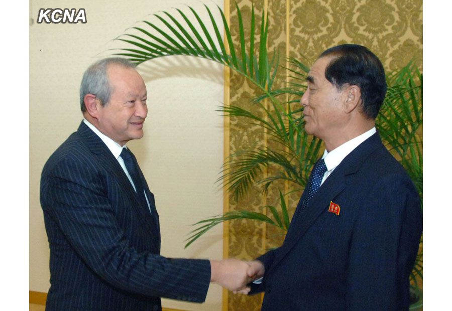 Sawiris takes charge of Koryolink parent