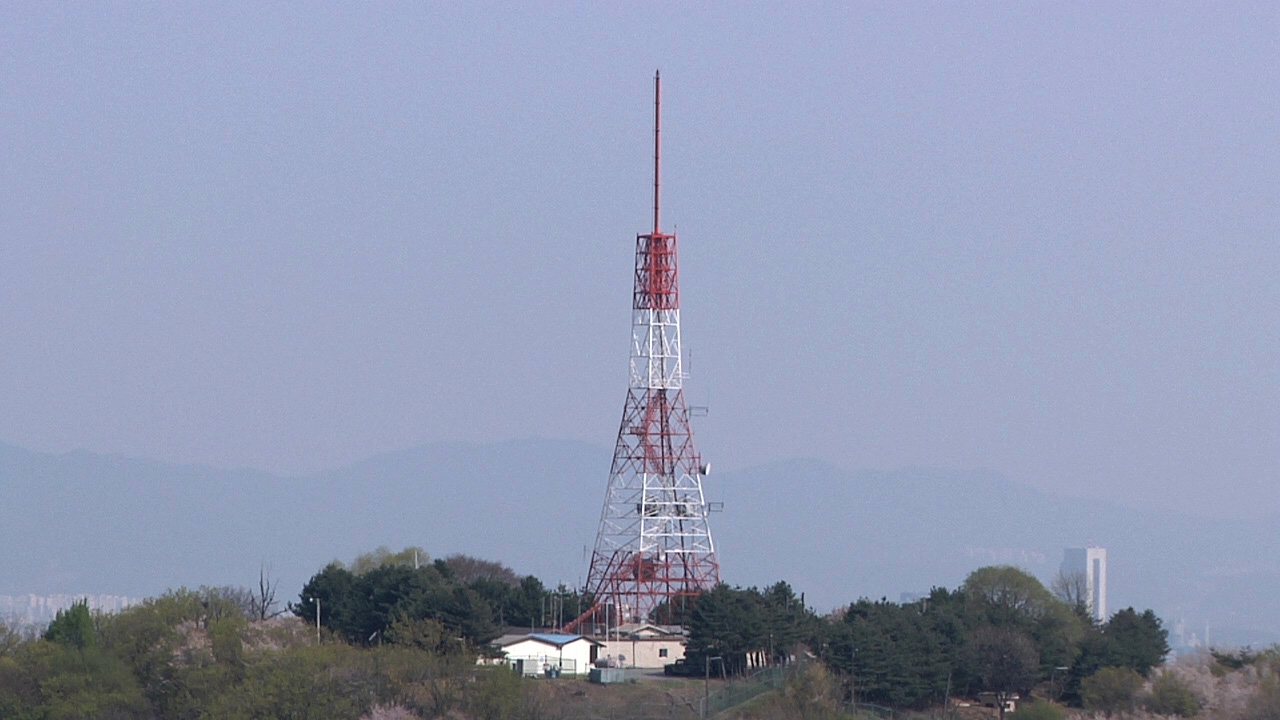 Mystery North Korean radio broadcast highlights coded communications