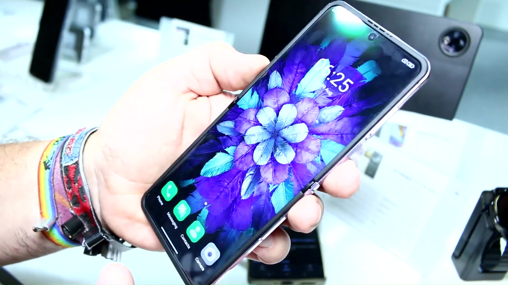 Madusan’s folding smartphone is identified